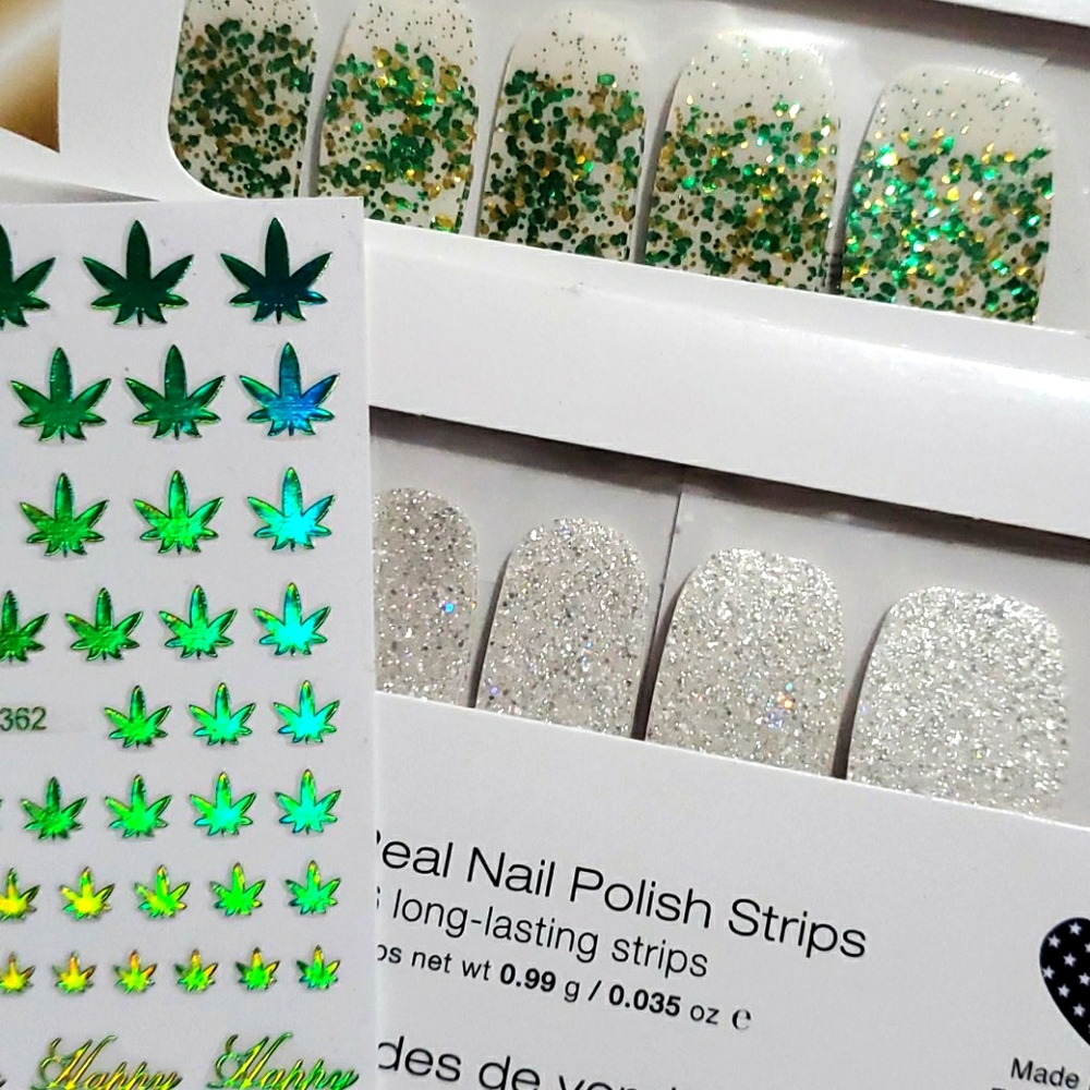 420 green and snow nail bundle